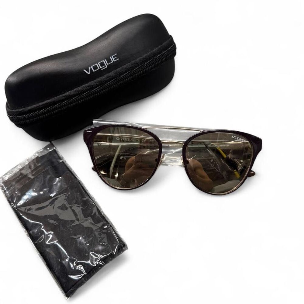 Vogue Women's Brown and Gold Mirror Lens Sunglasses Brand New